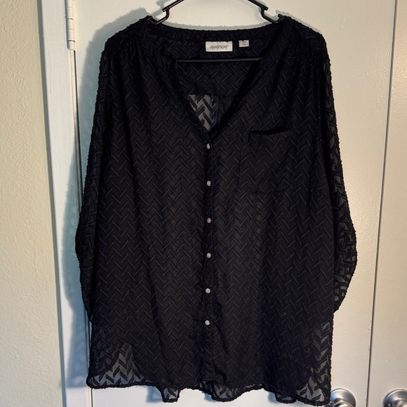Avenue Charcoal Textured Blouse - Picture 1 of 3